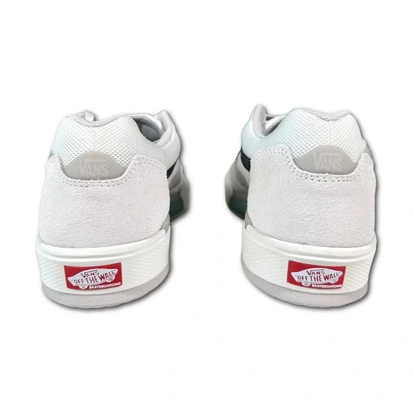 Vans Skate AVE 2.0 White Black UltimateWaffle
Men’s 11.5 Pro Skate Shoes - Picture 6 of 7